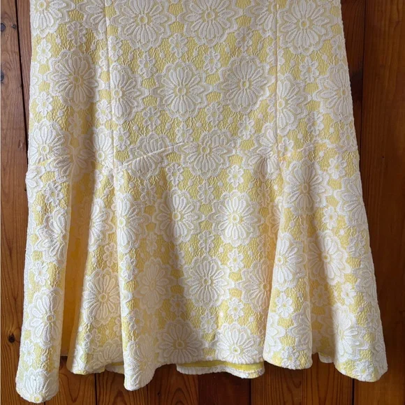 Nanette Lepore Pale Yellow Floral Lace Spring Dress - Picture 4 of 11